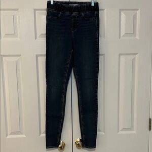 Dark Wash Women’s Stretch Jeans